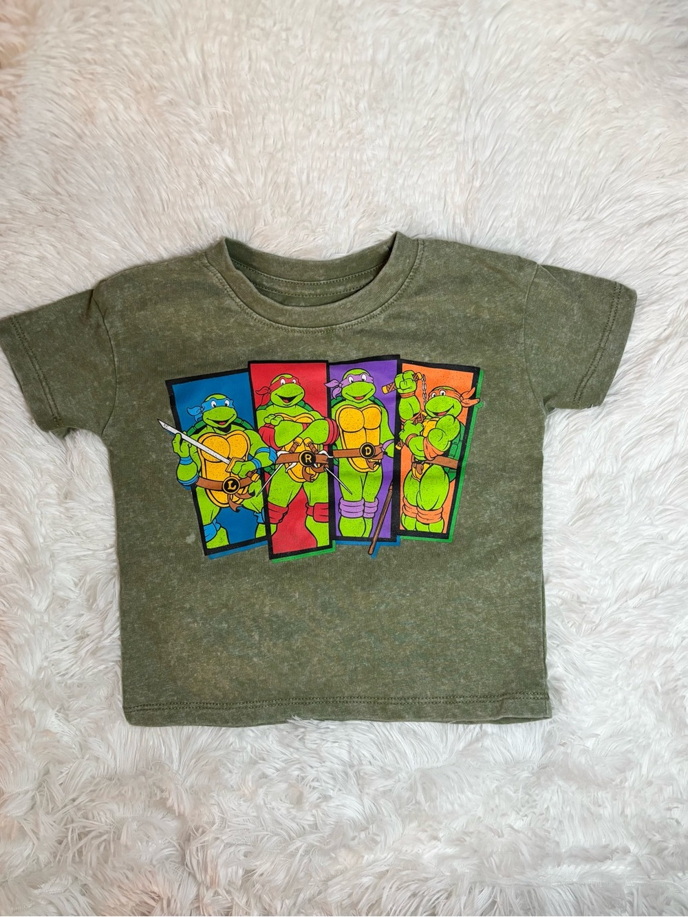 Nickelodeon TMNT Teenage Mutant Ninja Turtles Graphic T-Shirt(Size 18M)